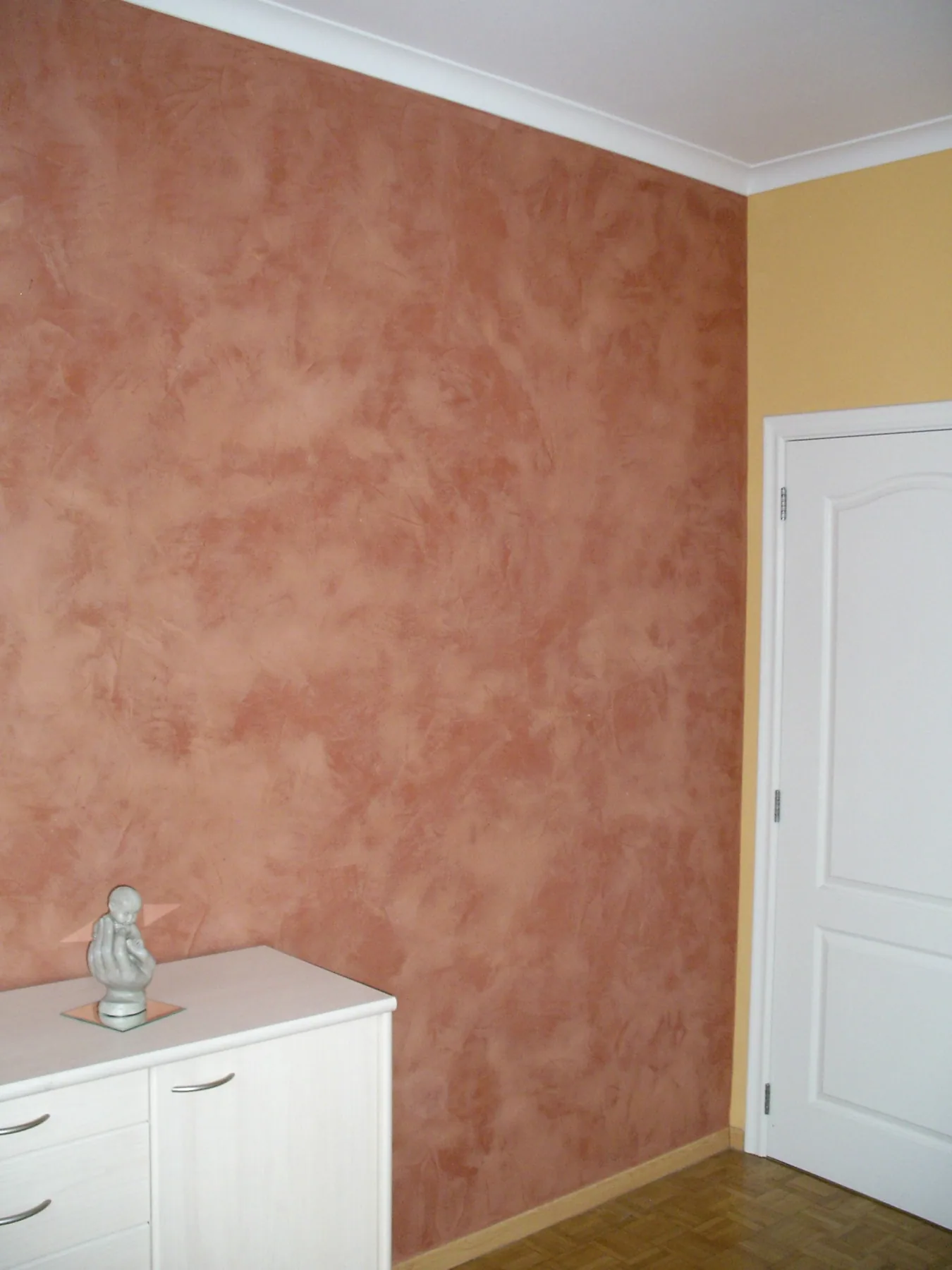Decoratieve techniek aangebracht in een woning in Linden